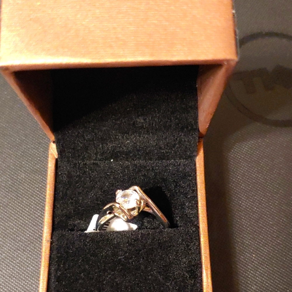 Elegant Silver Plated Ring with Heart Design
